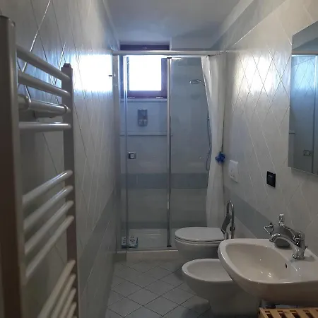 La Casa In Giardino בית הארחה