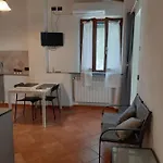 ゲストハウス La Casa In Giardino 3*